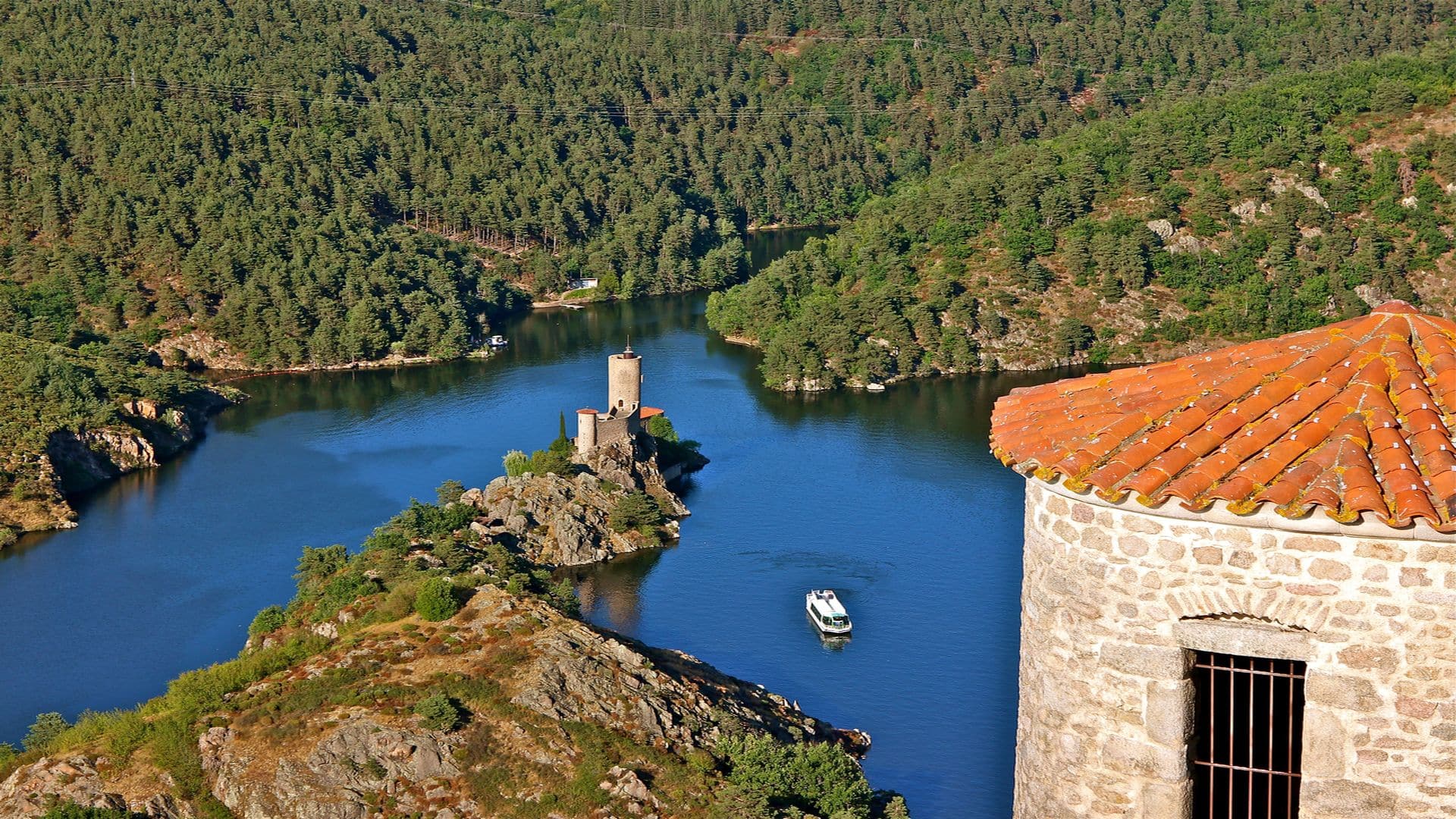 Lire la suite à propos de l’article Parenthèse verte dans la LOIRE