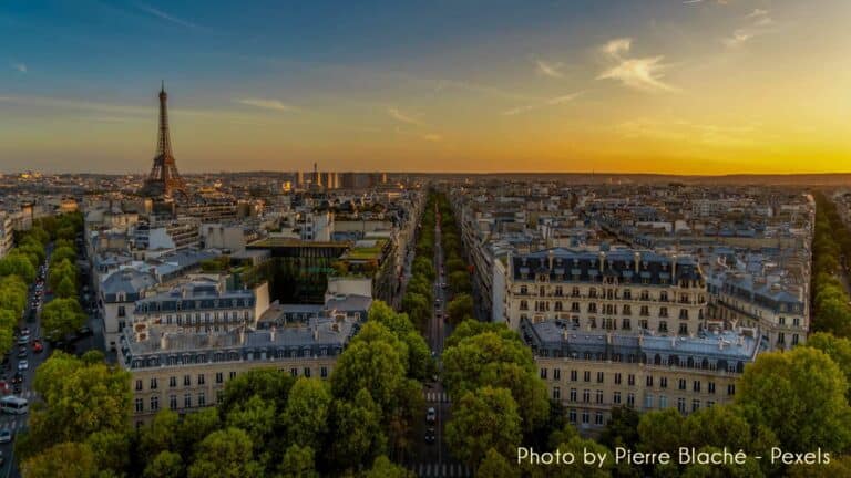 Paris : un patrimoine architectural et culturel unique à découvrir avec EMS Voyages