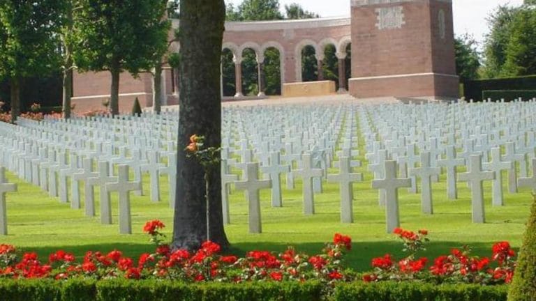 Cycling on the WW1 frontline: French Castles, US History and Champagne